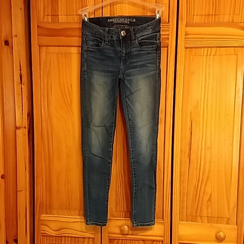 American Eagle skinny Jeans size 00 short